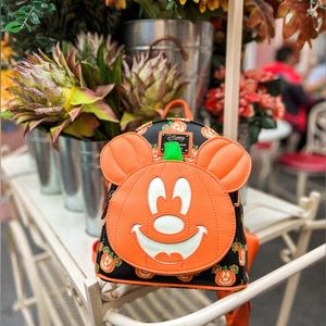 Loungefly Mickey O Lantern Backpack
